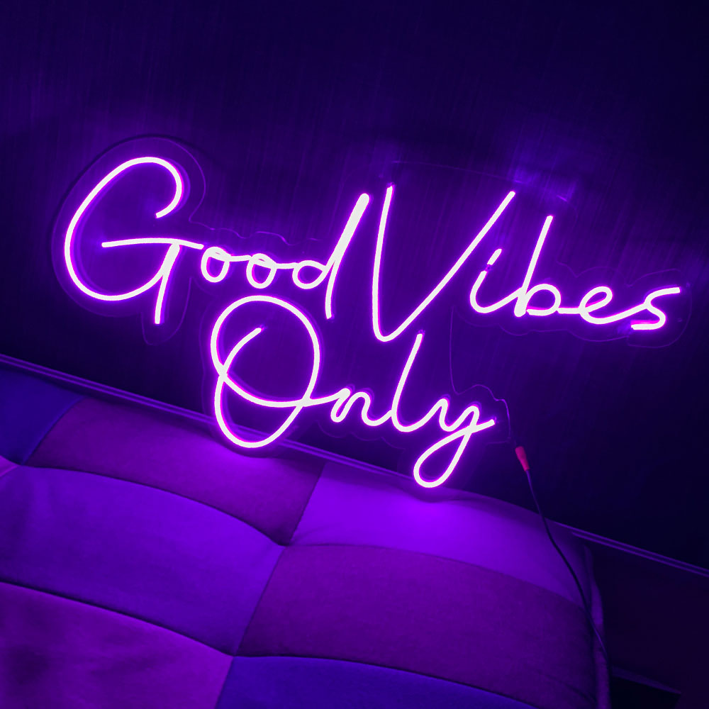 Good Vibes Only Sign